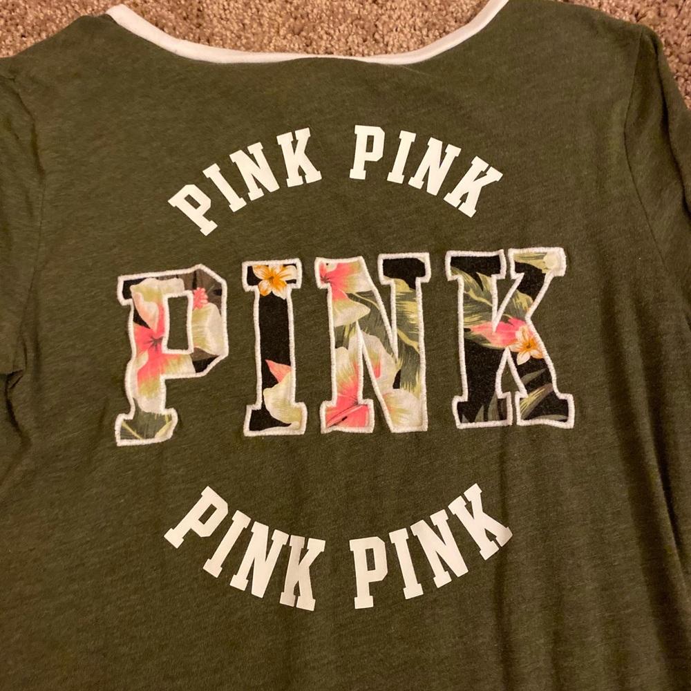 VS PINK T-SHIRT